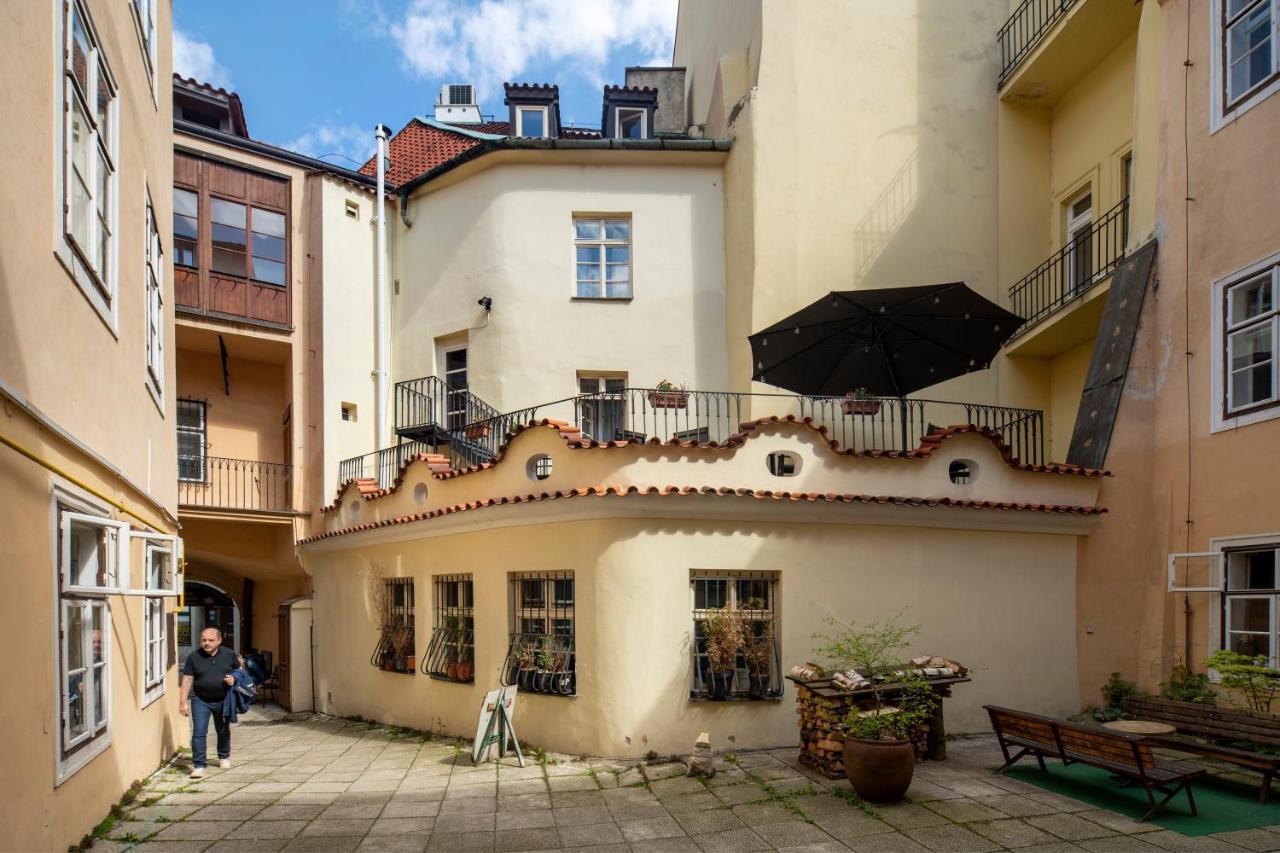 Old Town - Aparthotel Michalska Prag Dış mekan fotoğraf