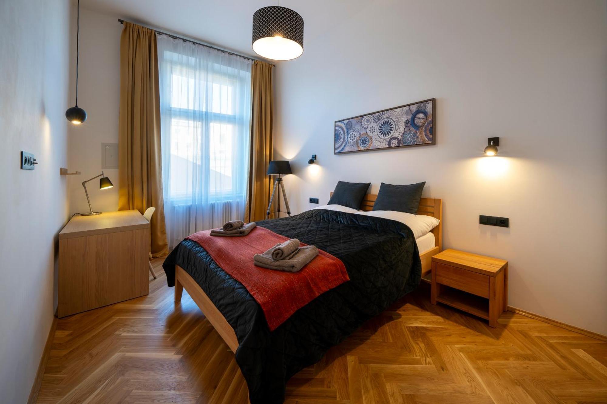 Old Town - Aparthotel Michalska Prag Dış mekan fotoğraf